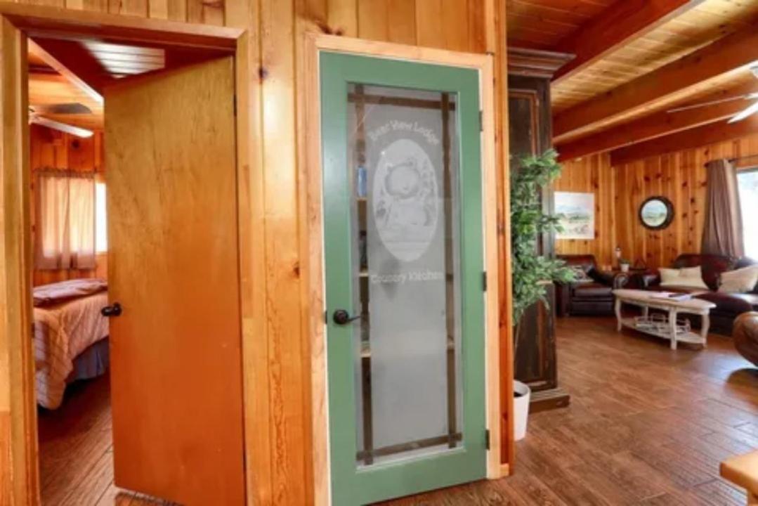 Chalet Knotty Pines Bass Lake Annex